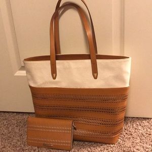 Stella & Dot Tote with Matching Wallet